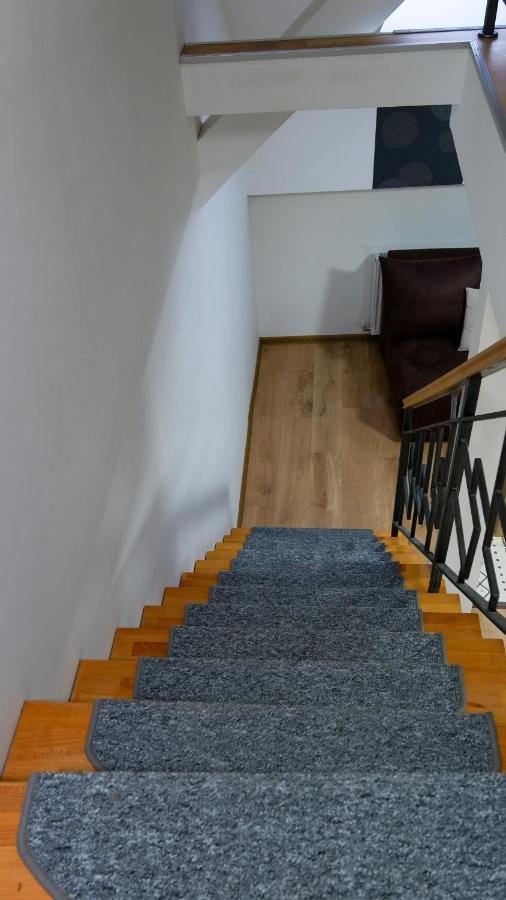 San Lux Dunavska Novi Sad Exterior foto